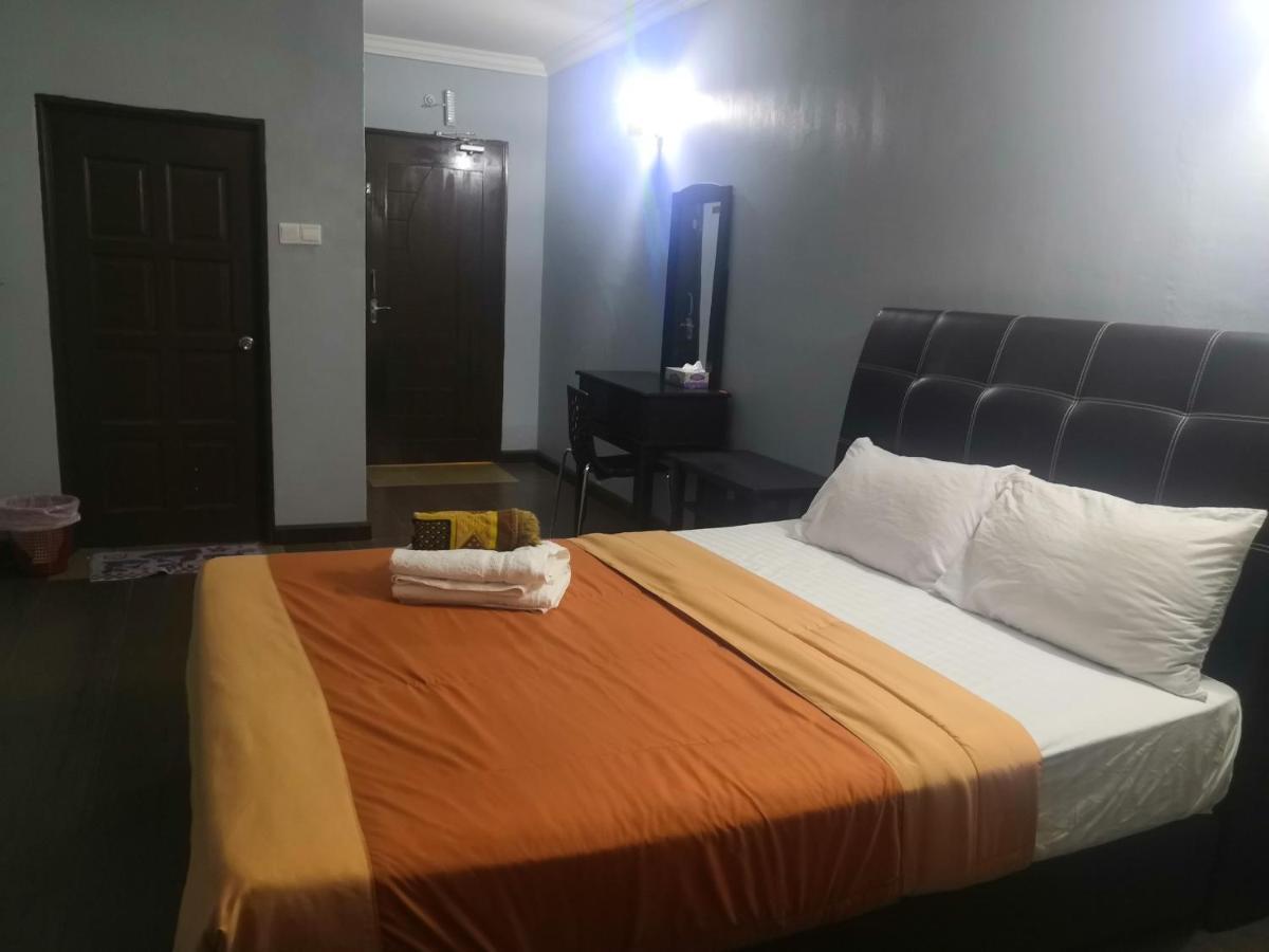 Oyo 90473 Opah Inn Hotel Kampong Ayer Terjun Zewnętrze zdjęcie