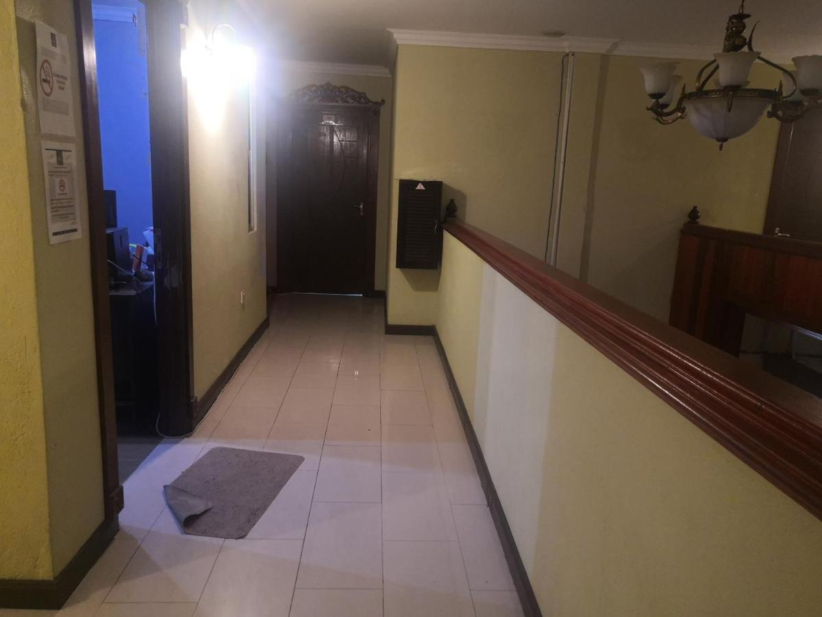 Oyo 90473 Opah Inn Hotel Kampong Ayer Terjun Zewnętrze zdjęcie