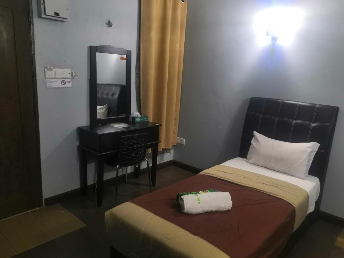 Oyo 90473 Opah Inn Hotel Kampong Ayer Terjun Zewnętrze zdjęcie